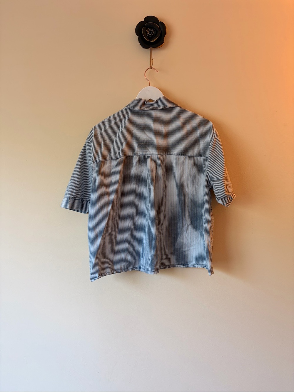 Striped Blue Short-Sleeve 100% Cotton Shirt. Women’s M summer / spring/ fall top - Picture 7 of 12